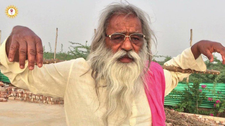 दो लड़के तोतले थे | Yatharth Geeta | Swami Adgadanandji